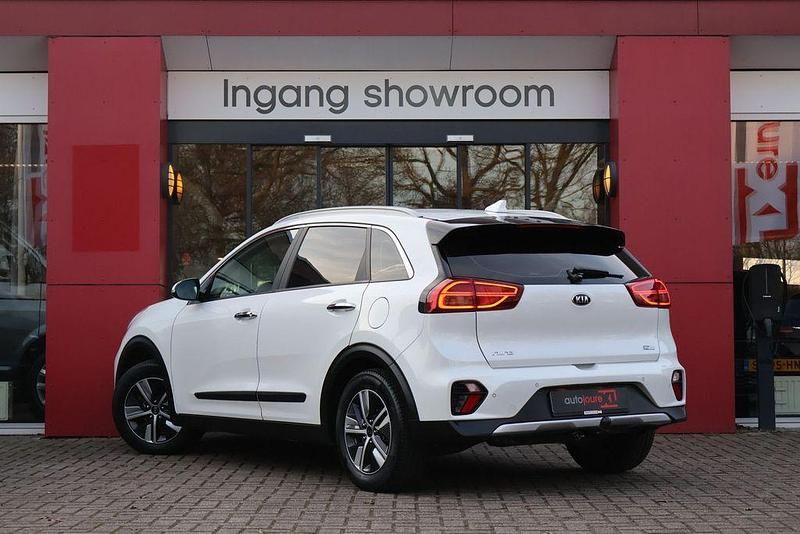 Gebraucht Kia Niro 141 PS (103 kW) 2021 Weiß SUV