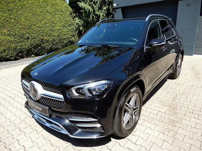 Obsidianschwarz Gebraucht 2019 Mercedes GLE450 AMG AMG line SUV | 53.880 € (Guter Preis) - Bild 1/4