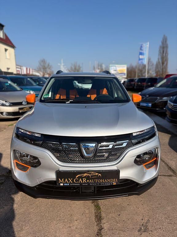 Gebraucht Dacia Spring Comfort Plus 33 kW (45 PS) 2022 Silber Kleinwagen