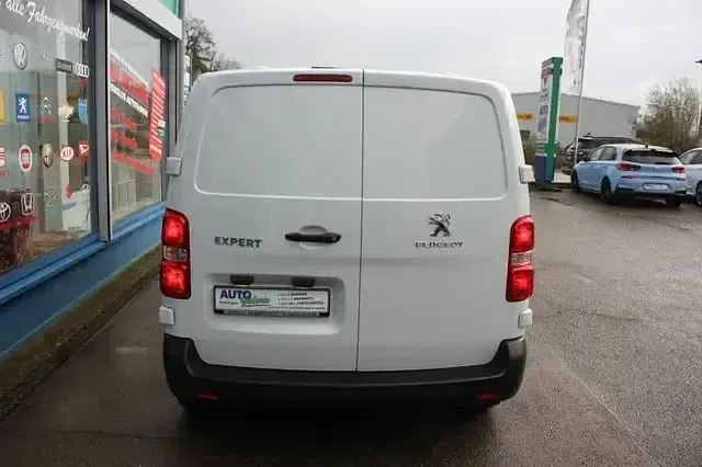 Gebraucht Peugeot Expert 120 PS (88 kW) 2023 Weiss Van