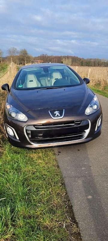 Gebraucht 2011 Peugeot 308 CC Allure Cabrio | 6.000 € (Guter Preis) - Bild 1/4