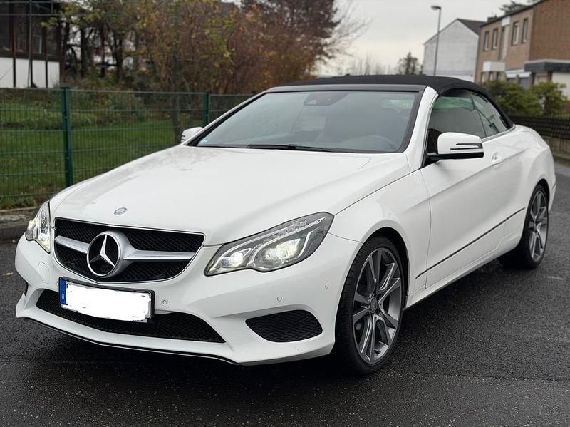 Gebraucht Mercedes E300 252 PS (185 kW) 2013 Weiß Cabrio