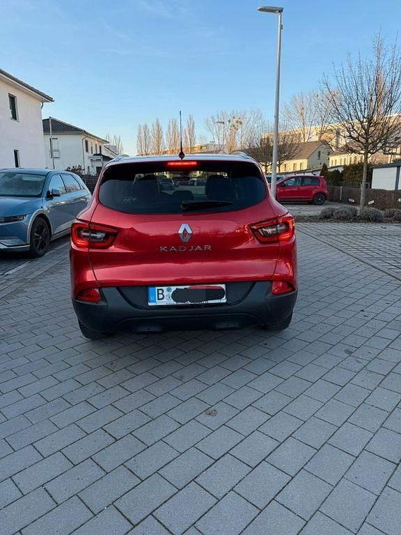 Gebraucht Renault Kadjar Experience 131 PS (96 kW) 2015 Rot SUV