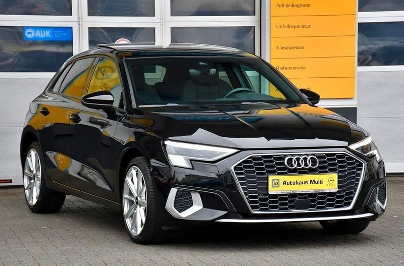 Gebraucht Audi A3 S-Line 150 PS (110 kW) 2021 Mythosschwarz (metallic) Limousine