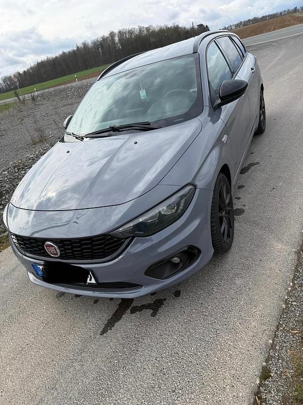 Gebraucht Fiat Tipo 120 PS (88 kW) 2020 Grau Kombi