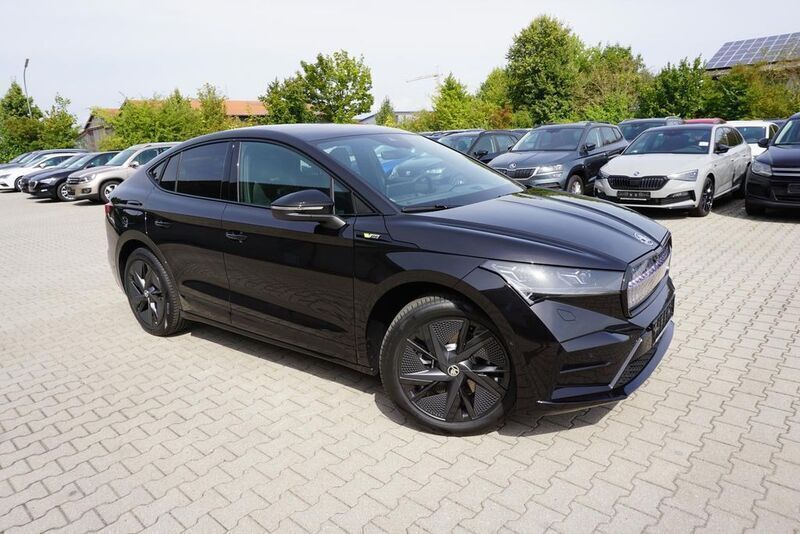 Schwarz Gebraucht 2022 Skoda Enyaq iV RS SUV | 37.995 € (Superpreis) - Bild 1/4