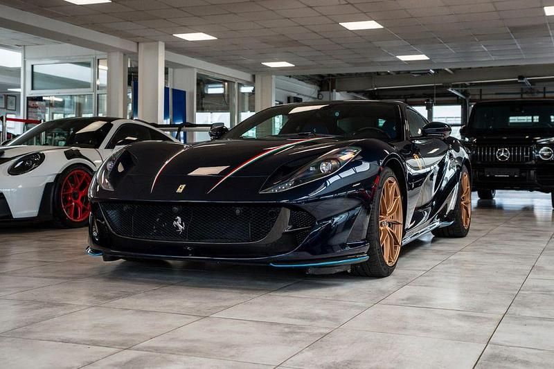 Blu micalizzato Gebraucht 2020 Ferrari 812 Coupé | 429.899 € - Bild 1/4