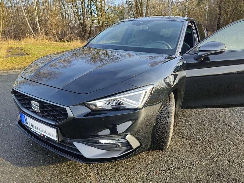 Gebraucht Seat Leon FR 150 PS (110 kW) 2022 Schwarz Kleinwagen