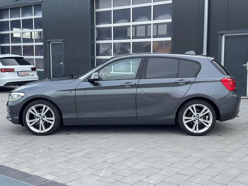 Gebraucht BMW 120 Advantage 190 PS (139 kW) 2015 Grau Kleinwagen