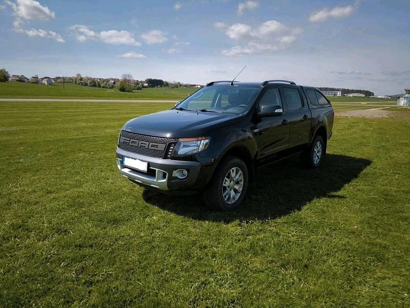 Schwarz Gebraucht 2015 Ford Ranger Wildtrack Abholung | 18.000 € (Superpreis) - Bild 1/4
