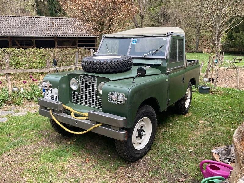 Grün Gebraucht 1966 Land Rover 3 SUV | 9.950 € - Bild 1/4