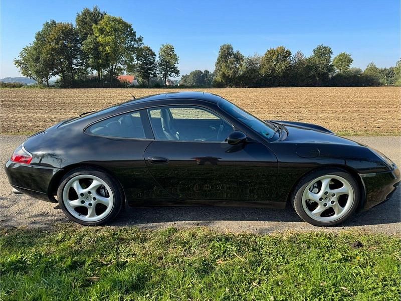 Gebraucht Porsche 911 Carrera 4 300 PS (220 kW) 1999 Schwarz Coupé