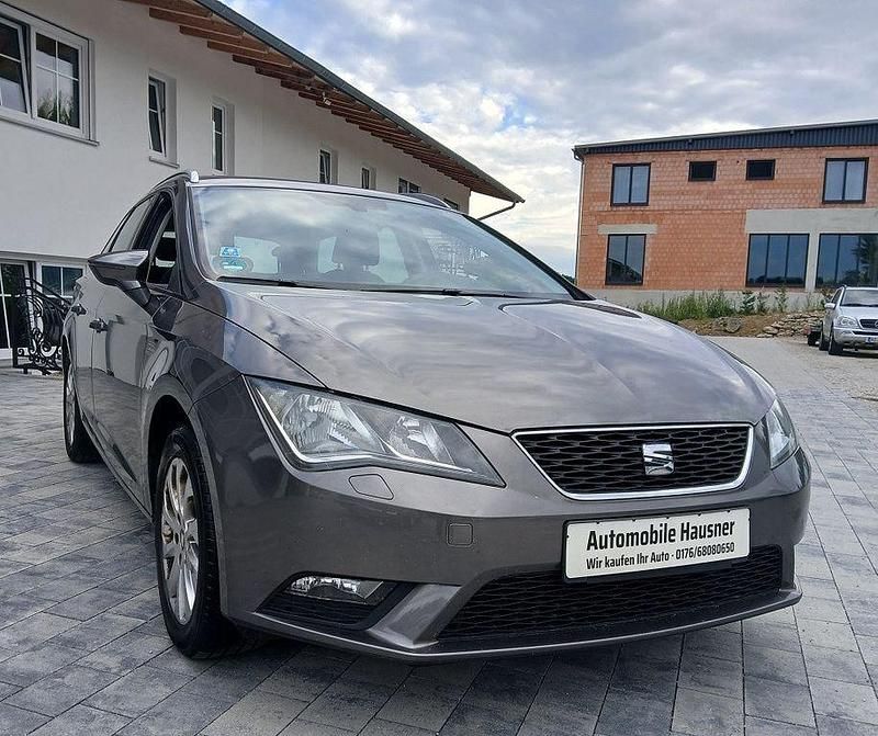 Braun Gebraucht 2014 Seat Leon Limousine | 5.990 € (Guter Preis) - Bild 1/4