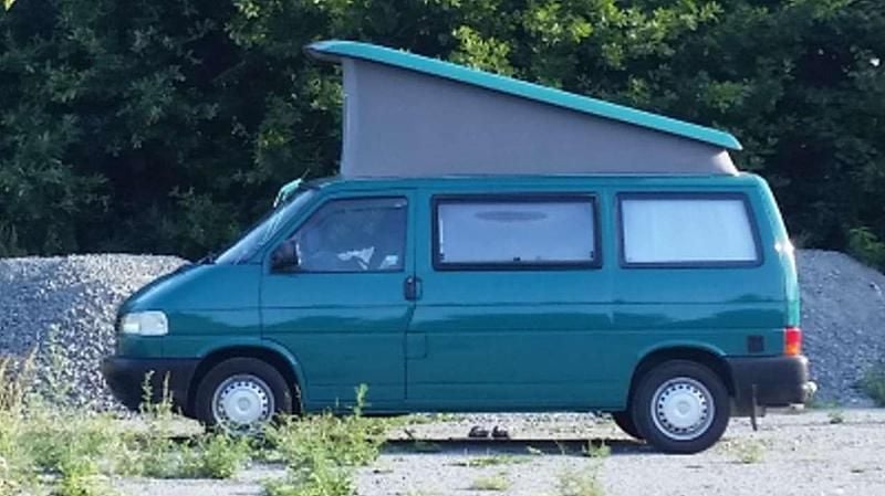 Grün Gebraucht 1996 VW T4 California Van | 24.000 € - Bild 1/4