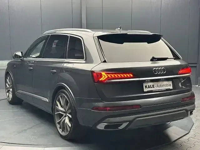Gebraucht Audi Q7 S-Line 381 PS (280 kW) 2021 Grau SUV