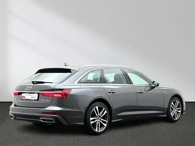 Używany Audi A6 Design 299 KM (219 kW) 2023 Szary Kombi