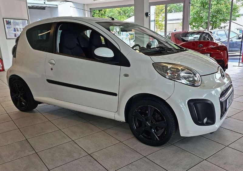 Gebraucht Citroën C1 68 PS (50 kW) 2014 Weiss Kleinwagen