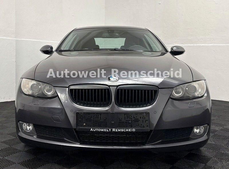Second-hand BMW 325 Comfort Edition 218 CP (160 kW) 2008 Gri Coupe
