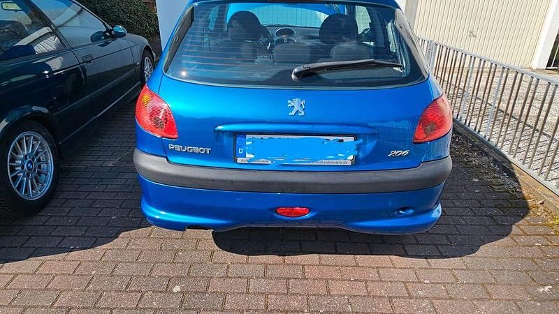 Gebraucht Peugeot 206 S 75 PS (55 kW) 2005 Blau Limousine