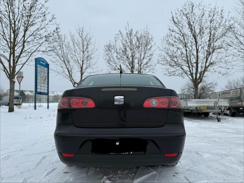 Gebraucht Seat Cordoba 75 PS (55 kW) 2003 Schwarz Limousine