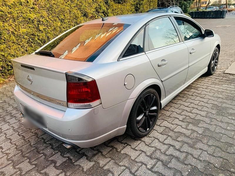 Gebraucht Opel Vectra GTS 155 PS (114 kW) 2007 Silber Limousine