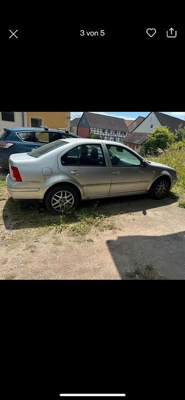 Grau Gebraucht 2000 VW Bora Limousine | 550 € (Superpreis) - Bild 1/3