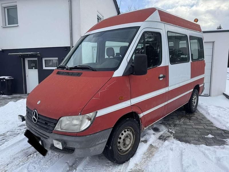 Second-hand Mercedes Sprinter 109 CP (80 kW) 2002 Van