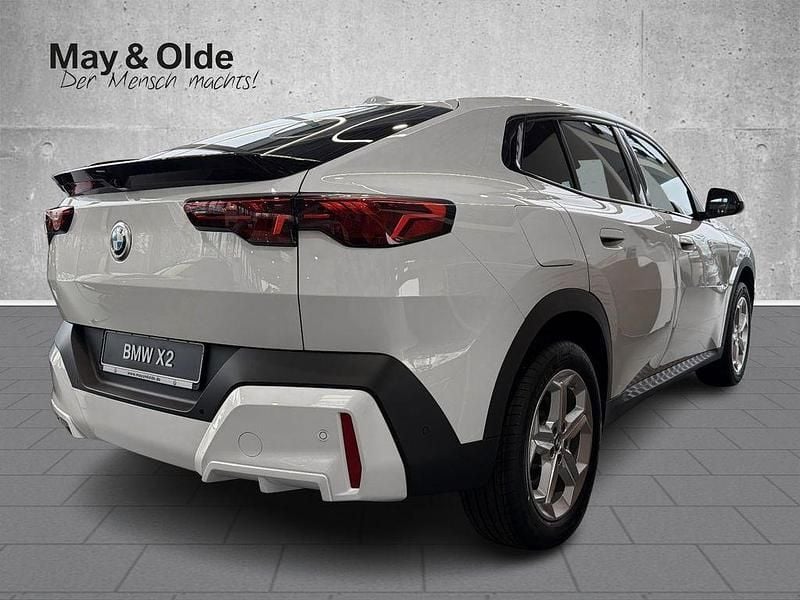 Neu BMW X2 156 PS (114 kW) 2026 Weiss SUV