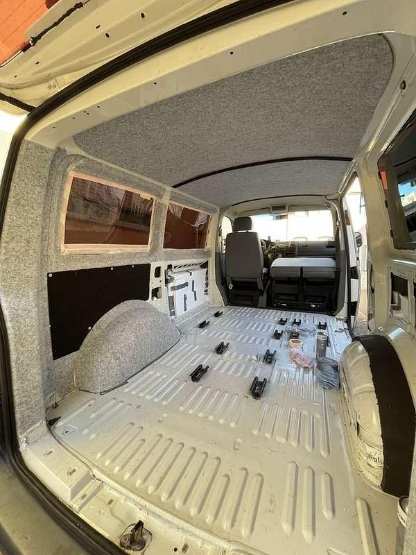 Gebraucht VW T5 Trendline 102 PS (75 kW) 2008 Van