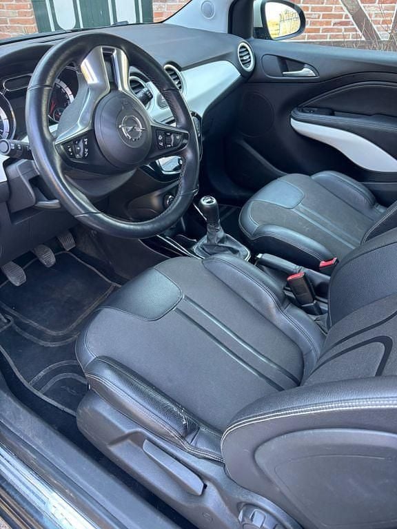 Gebraucht Opel Adam 87 PS (63 kW) 2015 Schwarz Kleinwagen