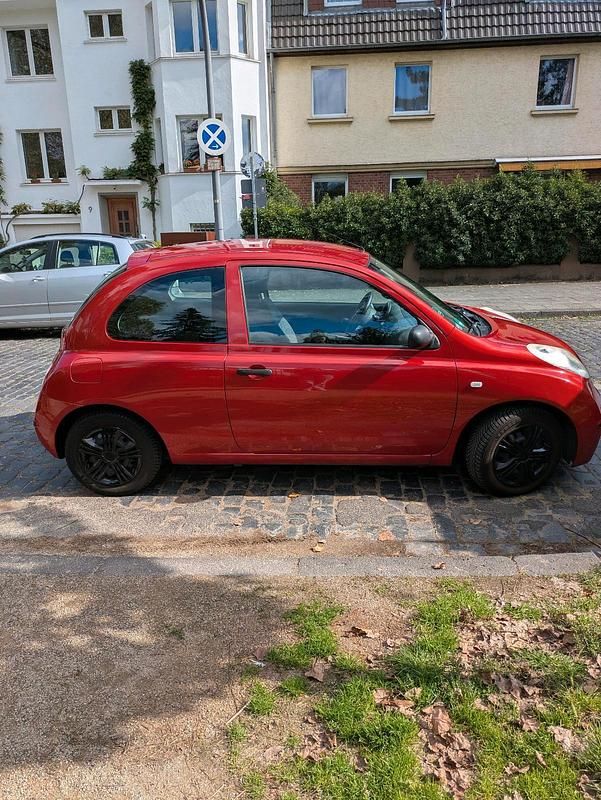 Rot Gebraucht 2006 Nissan Micra Kleinwagen | 2.050 € (Fairer Preis) - Bild 1/4