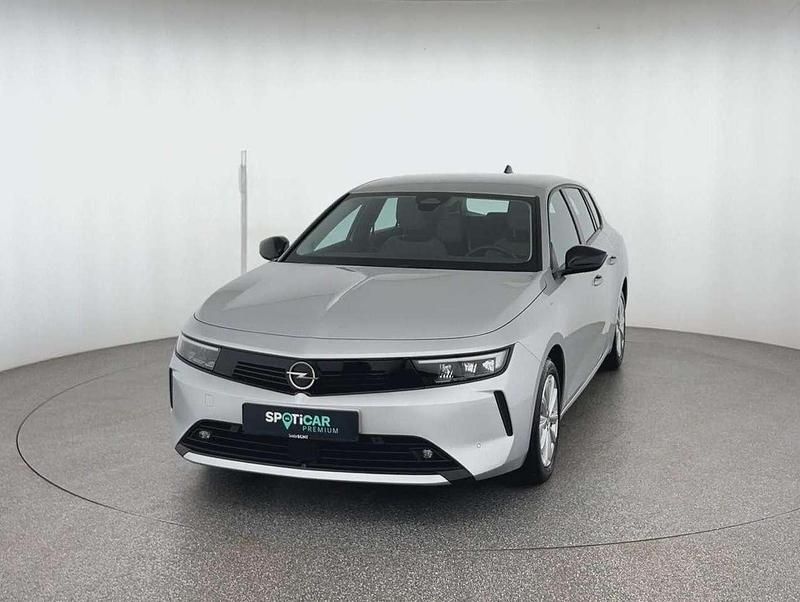 Gebraucht Opel Astra Enjoy 131 PS (96 kW) 2023 Silber (metallic) Kombi