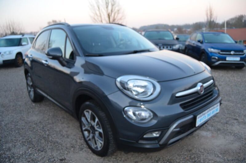 Grau Gebraucht 2016 Fiat 500X Cross SUV | 8.900 € (Etwas zu teuer) - Bild 1/4