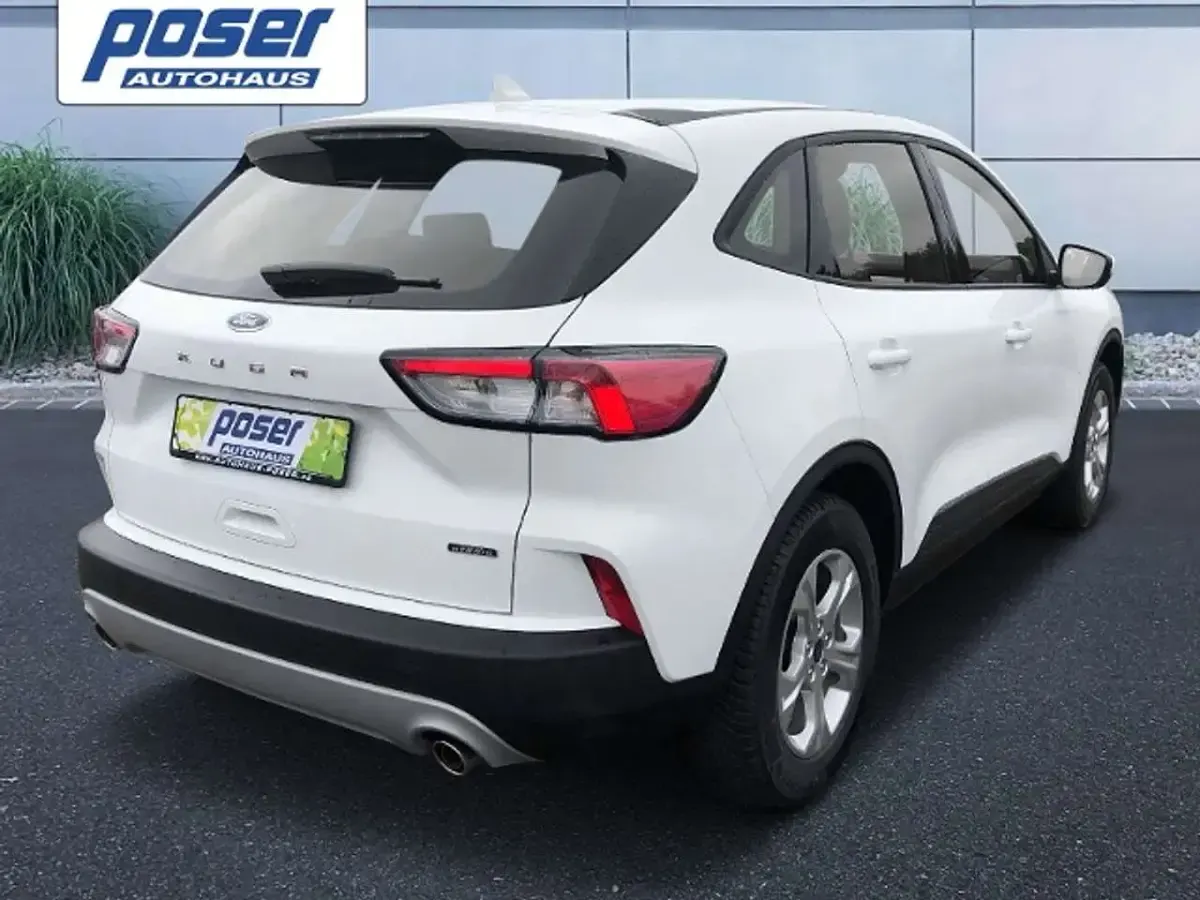Gebraucht Ford Kuga Cool & Connect 224 PS (164 kW) 2024 Frostweiß SUV