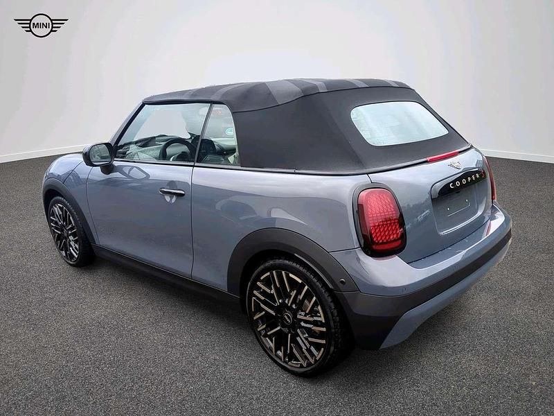 Gebraucht Mini Cooper S Cabriolet Favoured 204 PS (150 kW) 2024 Grau Cabrio