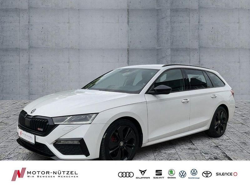 Candyweiss Gebraucht 2022 Skoda Octavia RS Kombi | 30.830 € (Fairer Preis) - Bild 1/4