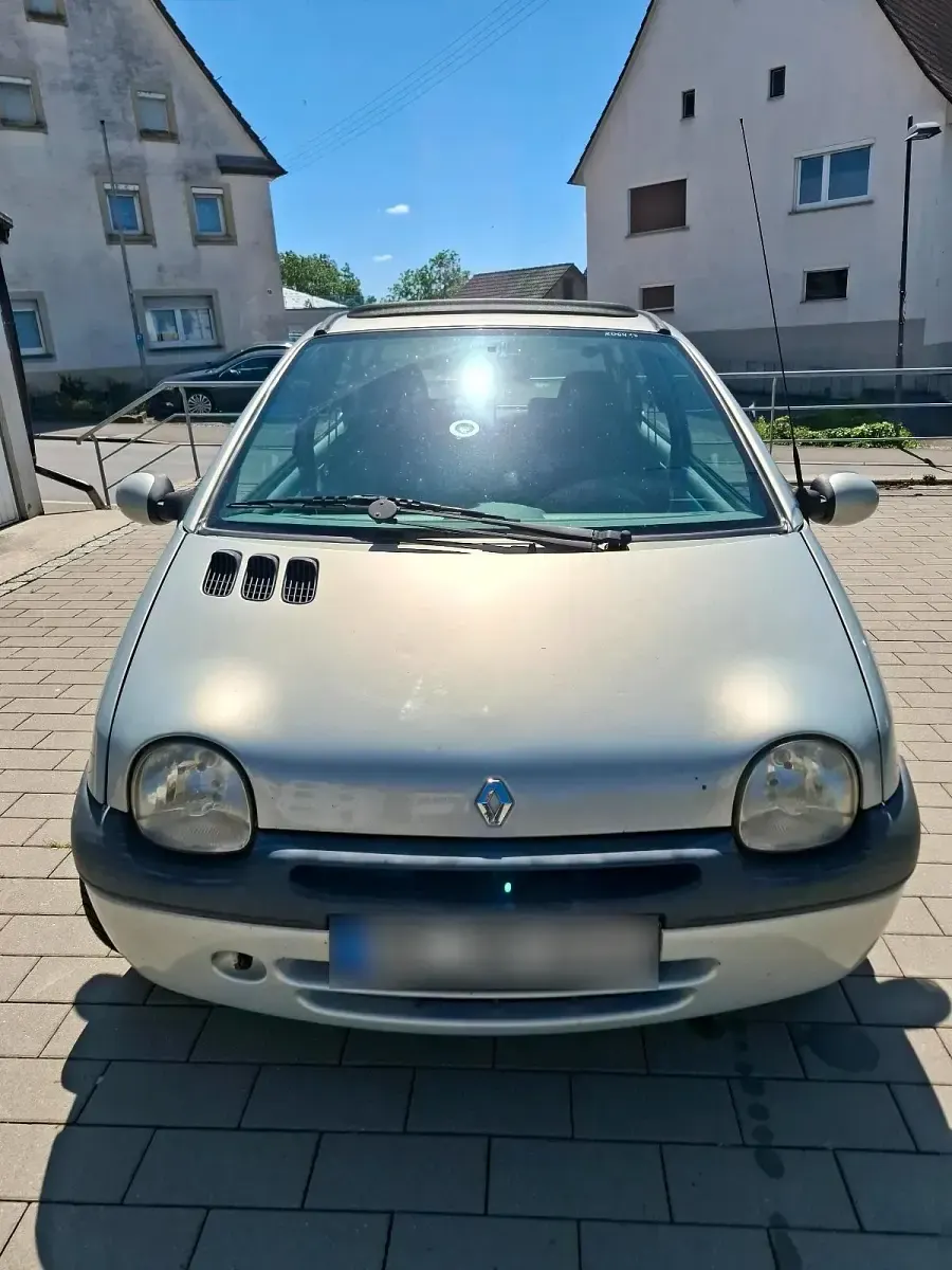 Gebraucht Renault Twingo 58 PS (42 kW) 2004 Silber Kleinwagen