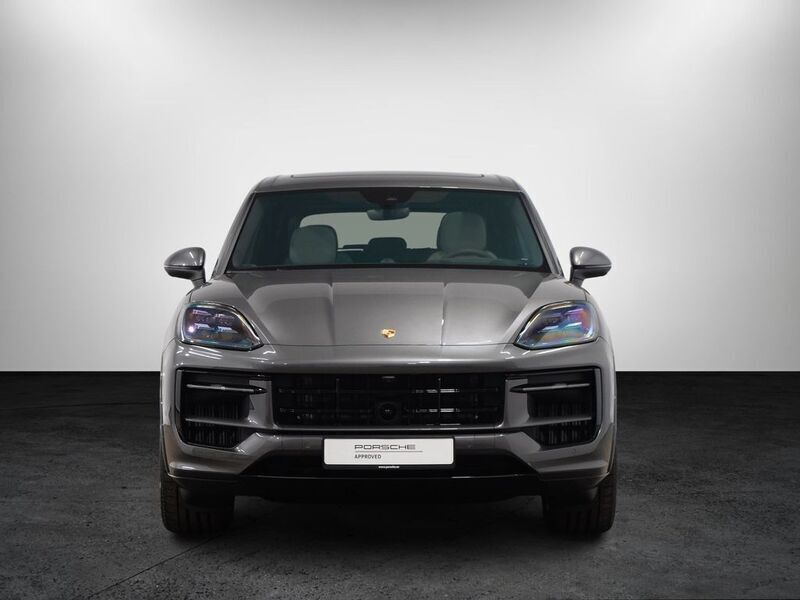 Gebraucht Porsche Cayenne 470 PS (345 kW) 2024 Grau SUV
