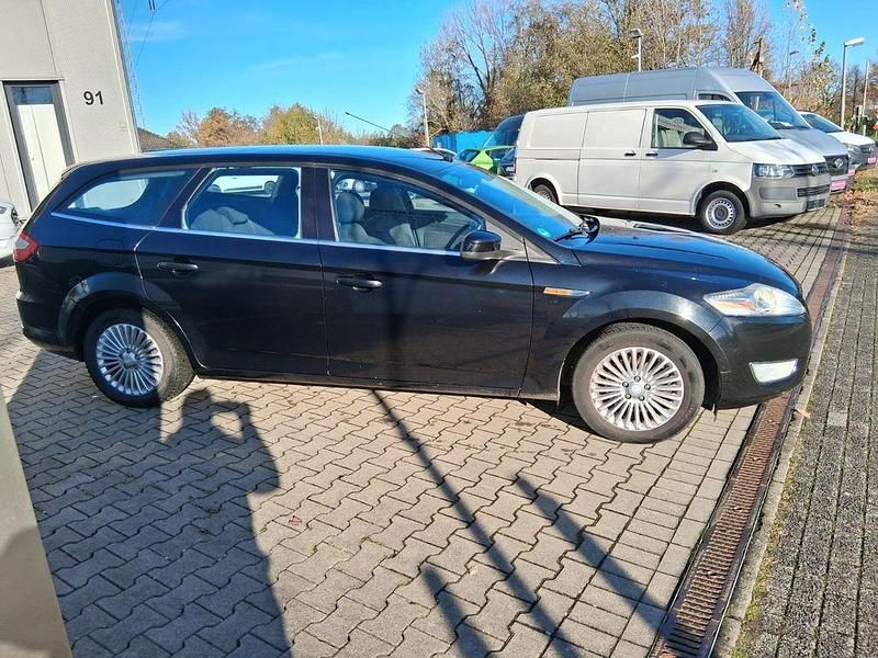 Gebraucht Ford Mondeo Titanium 140 PS (102 kW) 2007 Schwarz Limousine