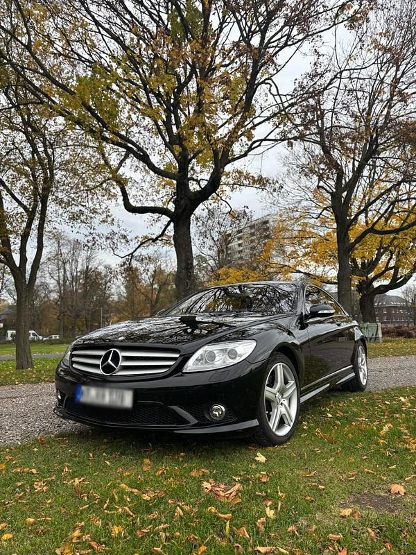 Schwarz Gebraucht 2007 Mercedes CL500 AMG Coupé | 26.000 € (Teuer) - Bild 1/4