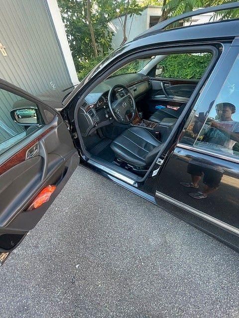Gebraucht Mercedes E220 Elegance 143 PS (105 kW) 2002 Schwarz Kombi
