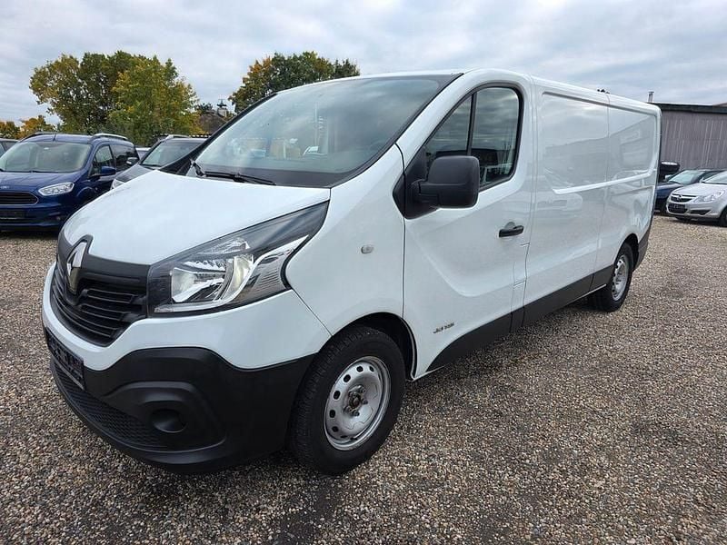 Weiß Gebraucht 2017 Renault Trafic Komfort Van | 6.499 € (Superpreis) - Bild 1/4
