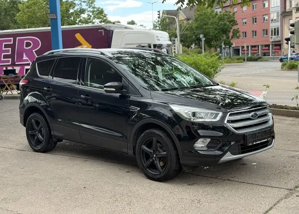 Gebraucht Ford Kuga Cool & Connect 150 PS (110 kW) 2018 Schwarz SUV