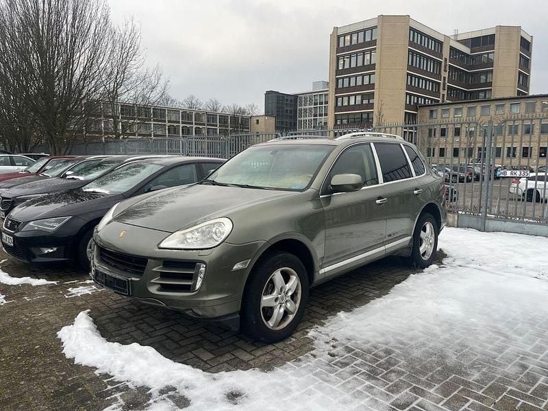 Gebraucht Porsche Cayenne 245 PS (180 kW) 2010 Grün SUV