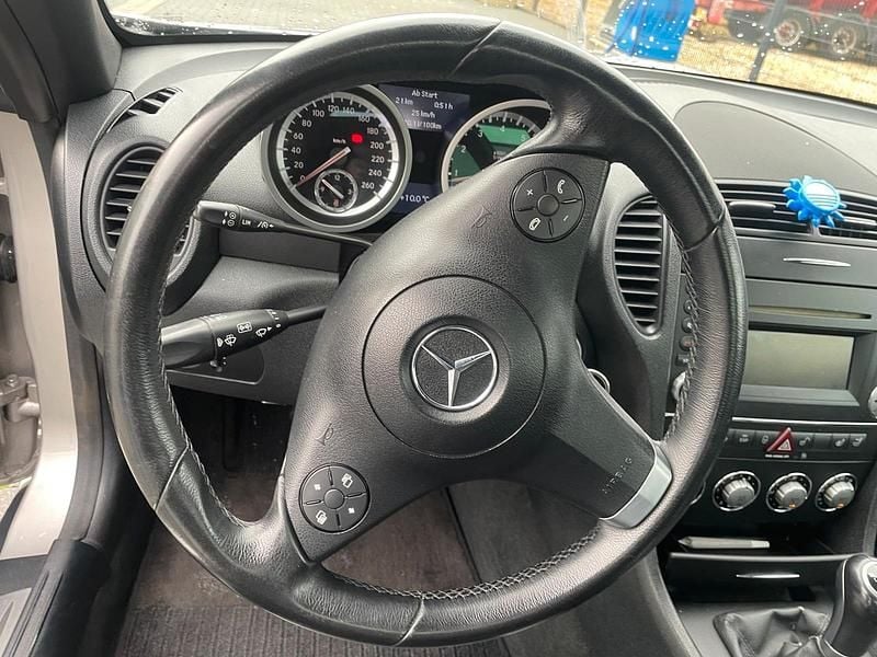 Gebraucht Mercedes SLK200 184 PS (135 kW) 2008 Grau Cabrio
