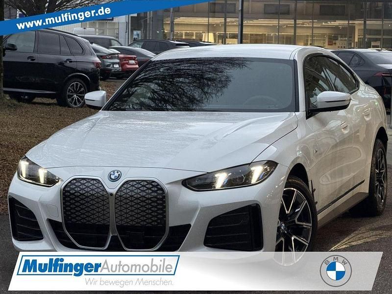 Weiß Neu 2025 BMW i4 Sport Line Limousine | 54.890 € (Etwas zu teuer) - Bild 1/4