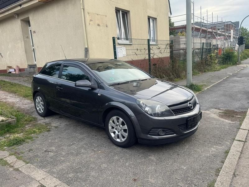 Gebraucht 2008 Opel Astra GTC Edition Coupé | 1.790 € (Guter Preis) - Bild 1/4