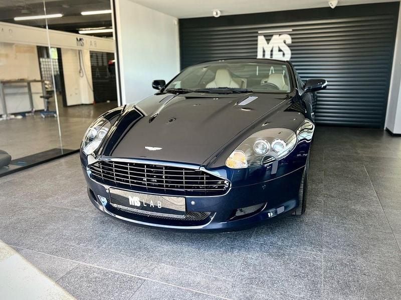 Blau Gebraucht 2006 Aston Martin DB9 | 46.280 € (Fairer Preis) - Bild 1/4