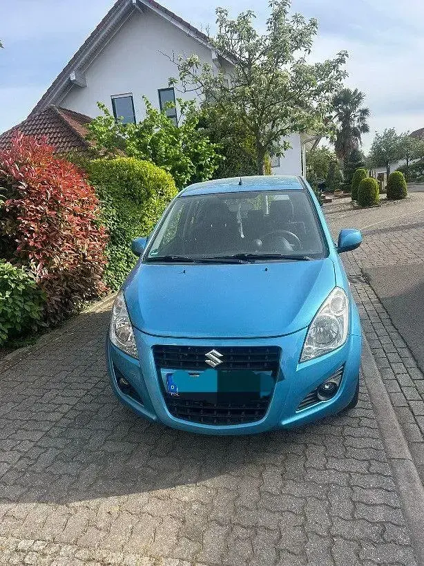 Second-hand Suzuki Splash 94 CP (69 kW) 2015 Albastru Hatchback