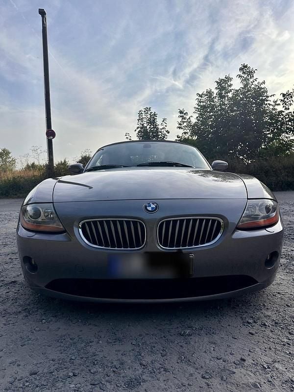 Gebraucht BMW Z4 231 PS (169 kW) 2003 Silber Cabrio